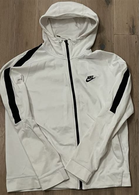 nike mit weißen strich sweatshirt jacke|Weiße Nike Sweatshirts für Herren .